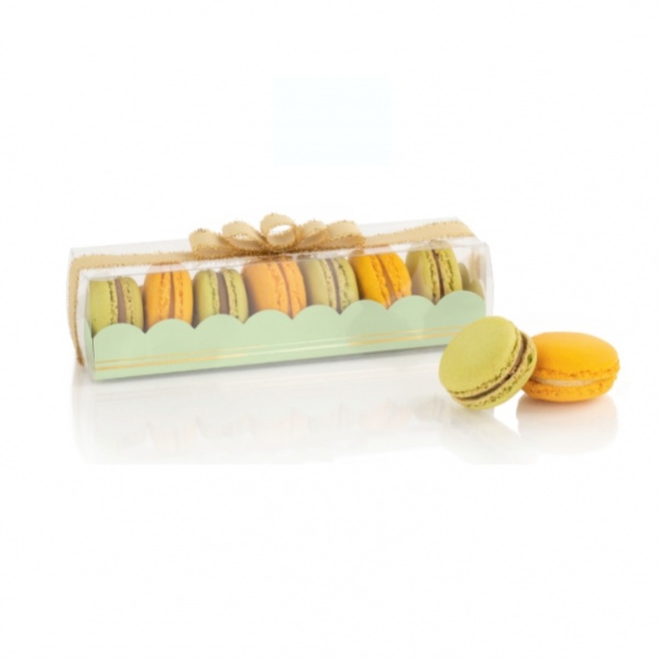 Prisma horizontal transparente com base em cartolina verde e dourado